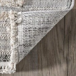 NuLOOM Amara Geometric High/Low Tasseled Area Rug -Home Improvement Store GUEST 2f6b7d74 0fe0 4e3c 974b 3bbc68291ae1