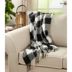 Buffalo Plaid Check Pattern With Tassel Trim Throw Blanket - Saro Lifestyle -Home Improvement Store GUEST 8d7747dc 8ca6 452d bf7f 270e1196dfd7
