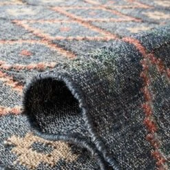 Kilim KLM753 Hand Loomed Area Rug - Safavieh -Home Improvement Store GUEST b61f9745 3106 487f a3fa 0b1527037b06