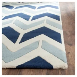 Pasadena Geometric Tufted Area Rug - Safavieh
