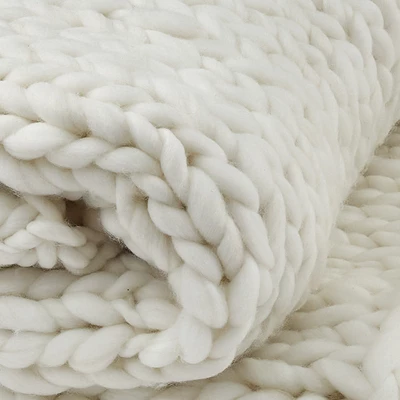 Park Designs Chunky Knit Throw - White 4 Park Designs Chunky Knit Throw - White - Image 2
