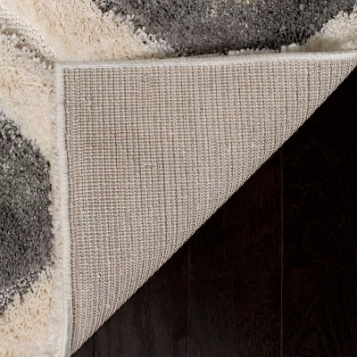 Susanna Geometric Loomed Rug - Safavieh 4 Susanna Geometric Loomed Rug - Safavieh - Image 2