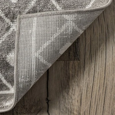 NuLOOM Kimberly Transitional Moroccan Banded Area Rug 8 NuLOOM Kimberly Transitional Moroccan Banded Area Rug - Image 6