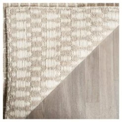Renato Rug - Safavieh® -Home Improvement Store GUEST ee0e6a3d b5a3 4226 8670 594fa998f71e