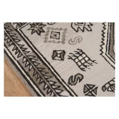 Tahoe Tarent Geometric Tufted Accent Rug - Momeni -Home Improvement Store GUEST f19aed7b a034 4357 ba02 7cff67b9cf21