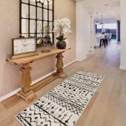 Gabriella Geometric Etchings Rug Ivory/Black - Captiv8e Designs