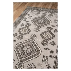 Tahoe Tarent Geometric Tufted Accent Rug - Momeni -Home Improvement Store GUEST f4cbd321 969a 4b66 a7b1 b90072b6428d